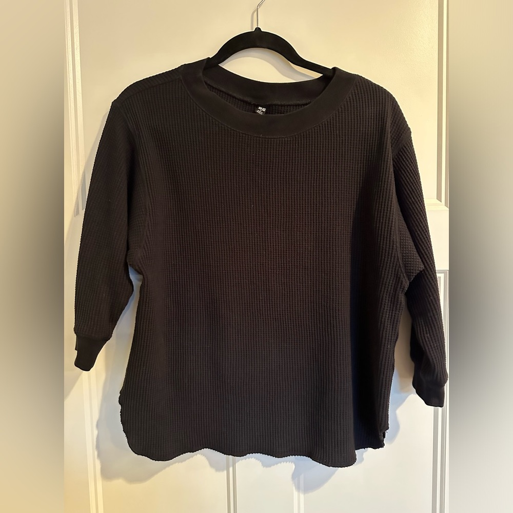 Uniqlo Waffle Crew Neck Shirt